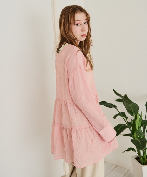 Crisp（クリスプ）の「ティアードシアーチュニック（シャツ/ブラウス・レディース・ブルー/ピンク/ホワイト・FREE）」の6枚目の写真