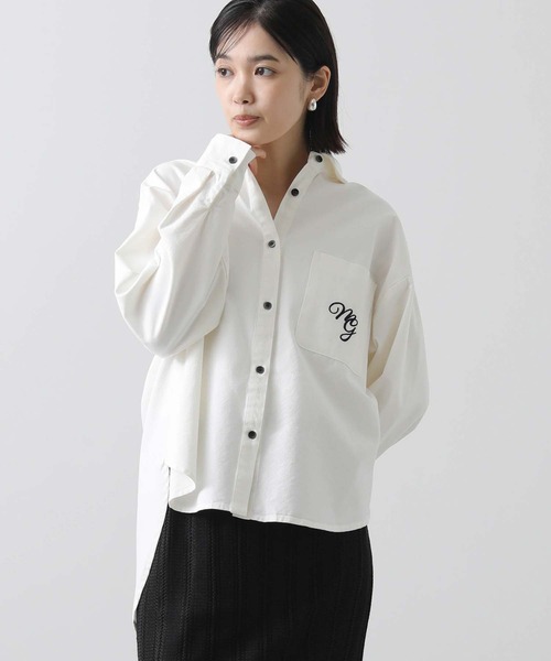 margaux（マルゴー）の「刺繍ロゴバックテールシャツ（シャツ/ブラウス・レディース・オフホワイト/カーキ・FREE）」の7枚目の写真