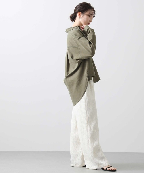 margaux（マルゴー）の「刺繍ロゴバックテールシャツ（シャツ/ブラウス・レディース・オフホワイト/カーキ・FREE）」の13枚目の写真