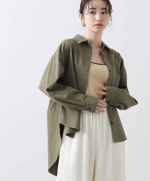 margaux（マルゴー）の「刺繍ロゴバックテールシャツ（シャツ/ブラウス・レディース・オフホワイト/カーキ・FREE）」の19枚目の写真