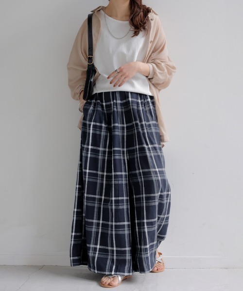 HUG.U(ハグユー)の「リネンチェックパンツ(その他パンツ・レディース・ネイビー/ホワイト・L/M)」の13枚目の写真