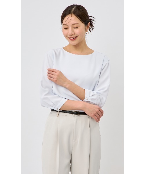 AOYAMA(アオヤマ)の「【自宅で洗える】ボートネック袖パールボタンブラウス/ホワイト/サックスブルー/7分袖|通勤&オフィス&入卒&セレモニー&オケージョン|(シャツ/ブラウス・レディース・サックスブルー/ホワイト・LL/S/M/L)」の17枚目の写真