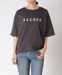 SACRED ロゴTシャツ