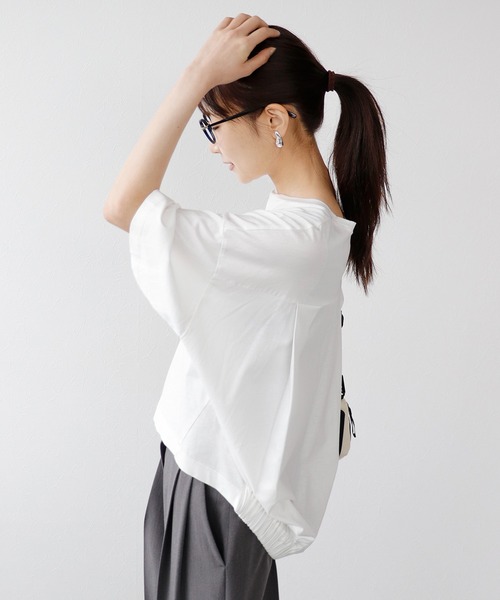 Jines（ジネス）の「SACRED ロゴTシャツ（Tシャツ/カットソー・レディース・ブラウン/ホワイト/ブラック/チャコールグレー・38）」の9枚目の写真