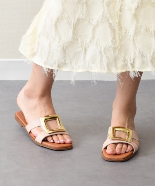 inter-chaussures(インターショシュール)の「【Oh my Sandals】スクエアトウフラットバックルサンダル(E52303)(サンダル・レディース・ライトグリーン/ブラウン/ライトベージュ・35/36/37/38)」の3枚目の写真