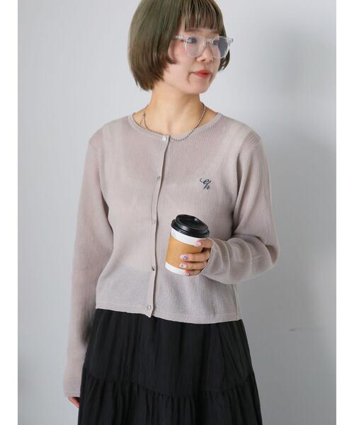 ehka sopo(エヘカソポ)の「ワンポイント刺繍リブカーディガン(カーディガン/ボレロ・レディース・ブルー/グレー/キナリ/ピンク・F)」の8枚目の写真