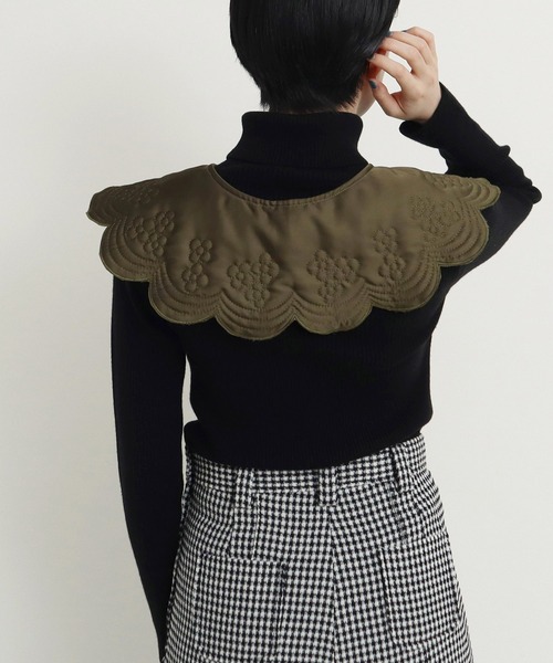 Dot＆Stripes CHILD WOMAN（ドットアンドストライプス　チャイルドウーマン）の「サテンキルトカットワーク 付け襟（付け襟・レディース・アイボリー/カーキ・FREE）」の9枚目の写真