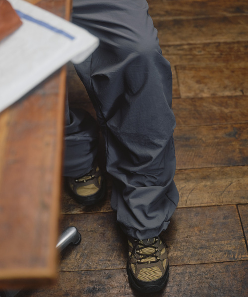 Russell Athletic(ラッセルアスレティック)の「RUSSELL ATHLETIC 別注 ナイロン リップストップ パンツ(その他パンツ・メンズ・グレー/ブラックミックス/ネイビー・MEDIUM/LARGE)」の8枚目の写真