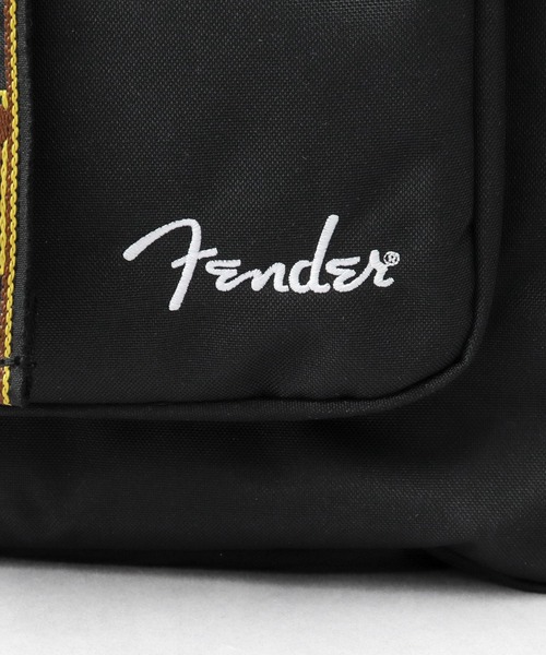 Fender（フェンダー）の「CORDURAポリエステル ロールトップ 大容量 バックパック A4・B4・PC収納対応 モノグラムストラップ 17L（バックパック/リュック・メンズ・ブラック・FREE）」の12枚目の写真