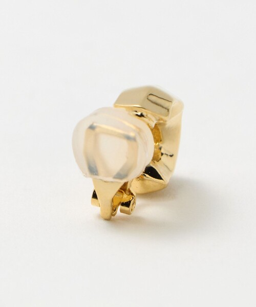 UNITED ARROWS（ユナイテッドアローズ）の「アンギュラー Jシェイプ イヤリング（イヤリング・レディース・シルバー/ゴールド・FREE）」の8枚目の写真