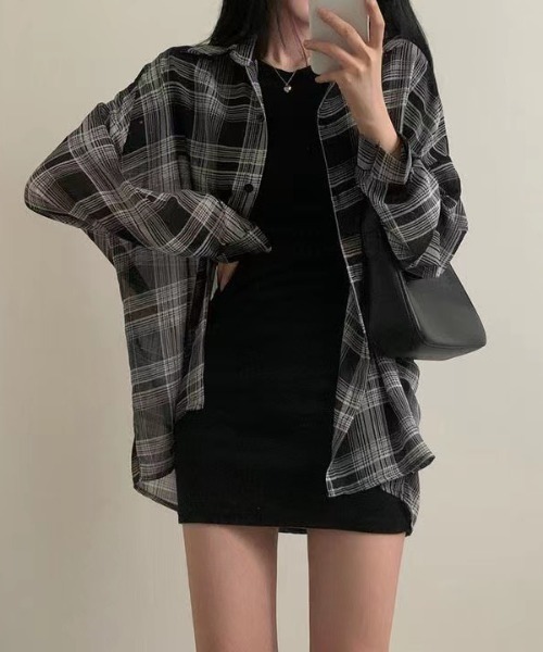 yuue' ( wear )(ユーイ)の「チェック柄ルーズシアーシャツ(シャツ/ブラウス・レディース・レッド/ホワイト/ブラック/ベージュ・FREE)」の16枚目の写真