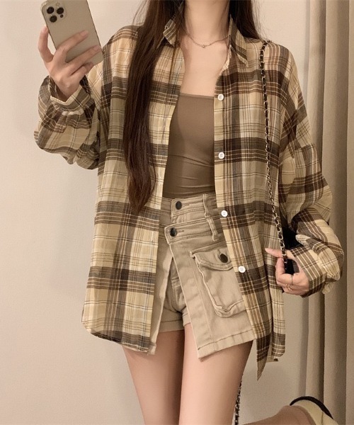 yuue' ( wear )(ユーイ)の「チェック柄ルーズシアーシャツ(シャツ/ブラウス・レディース・レッド/ホワイト/ブラック/ベージュ・FREE)」の13枚目の写真