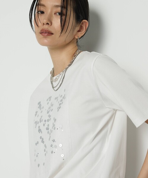 COMME CA(コムサ)の「シルキースムース Tシャツ(Tシャツ/カットソー・レディース・グレイッシュベージュ/ブラック/ホワイト・9号/11号)」の22枚目の写真