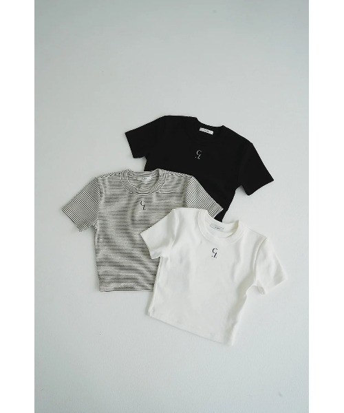 CLANE/クラネ/LOGO CROPPED TIGHT TEE（Tシャツ/カットソー