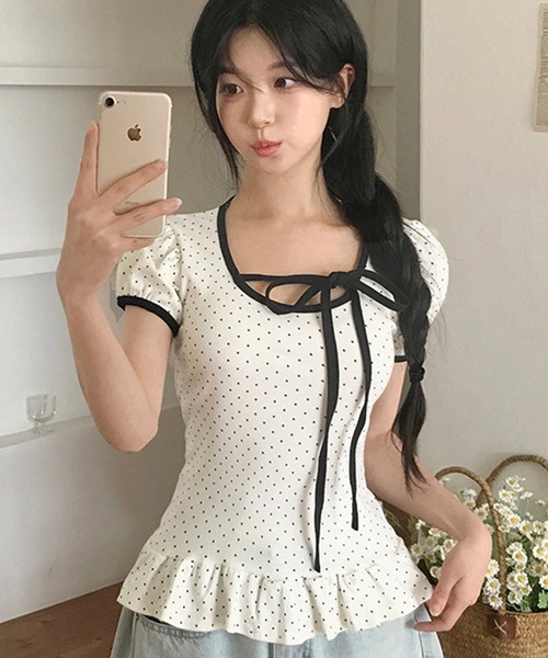 フロントリボン ドット柄トップス 裾フリル付（Tシャツ