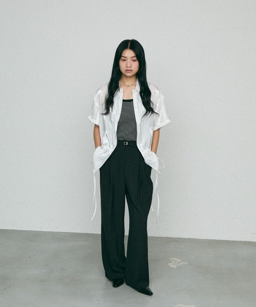 NUJOH（ヌゾ）の「Glossy Waist String Blouse / グローシー ウエスト ストリング ブラウス（シャツ/ブラウス・レディース・ホワイト/ベージュ/ブラック・FREE）」の11枚目の写真