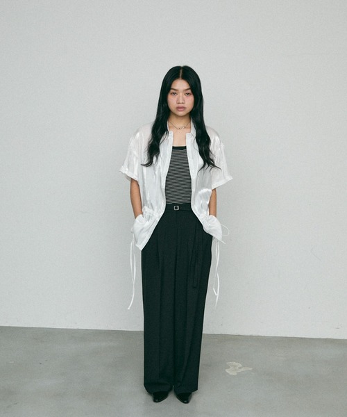 NUJOH（ヌゾ）の「Glossy Waist String Blouse / グローシー ウエスト ストリング ブラウス（シャツ/ブラウス・レディース・ホワイト/ベージュ/ブラック・FREE）」の12枚目の写真