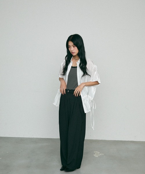 NUJOH（ヌゾ）の「Glossy Waist String Blouse / グローシー ウエスト ストリング ブラウス（シャツ/ブラウス・レディース・ホワイト/ベージュ/ブラック・FREE）」の13枚目の写真