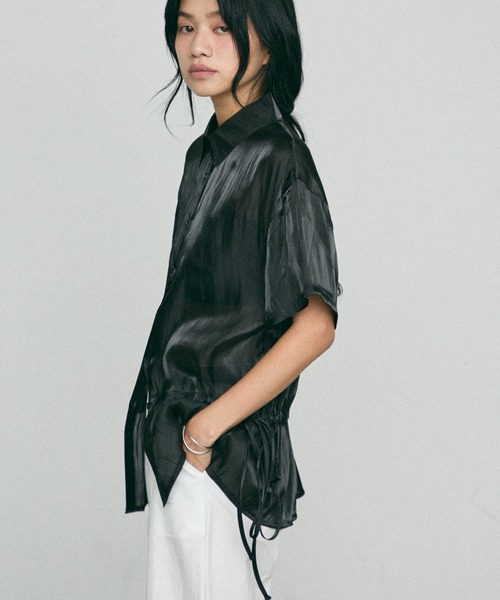 NUJOH（ヌゾ）の「Glossy Waist String Blouse / グローシー ウエスト ストリング ブラウス（シャツ/ブラウス・レディース・ホワイト/ベージュ/ブラック・FREE）」の22枚目の写真