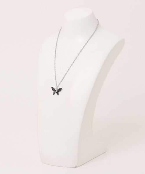 Figments(フィグメンツ)の「アンティークバタフライネックレス(ネックレス・レディース・シルバー・FREE)」の7枚目の写真