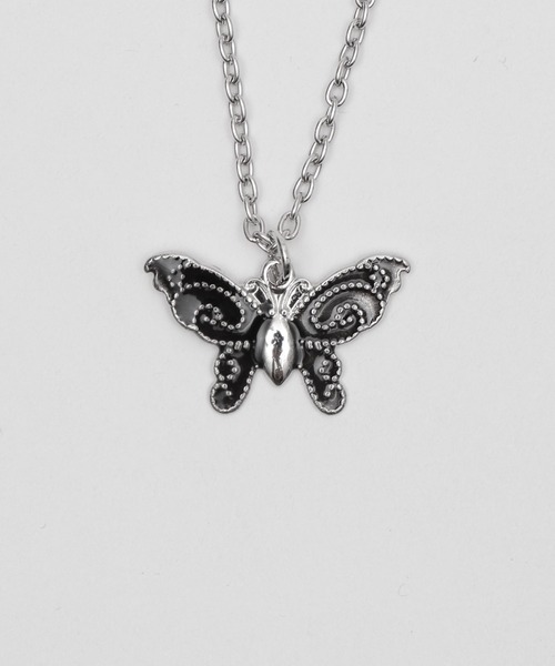 Figments(フィグメンツ)の「アンティークバタフライネックレス(ネックレス・レディース・シルバー・FREE)」の2枚目の写真