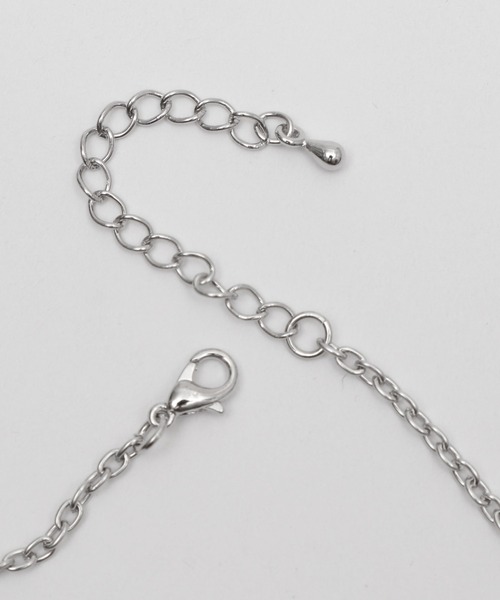 Figments(フィグメンツ)の「アンティークバタフライネックレス(ネックレス・レディース・シルバー・FREE)」の3枚目の写真