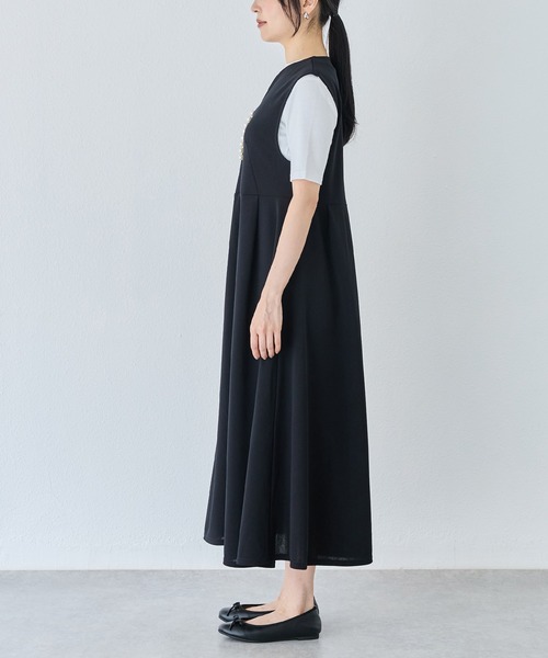 INCEDE（インシード）の「ビッグパール キーネックジャンパースカート（ワンピース・レディース・ブラック・LL/M/L）」の10枚目の写真