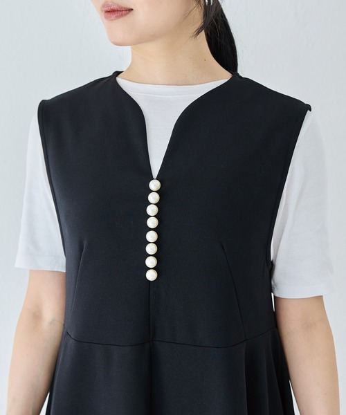 INCEDE（インシード）の「ビッグパール キーネックジャンパースカート（ワンピース・レディース・ブラック・LL/M/L）」の12枚目の写真