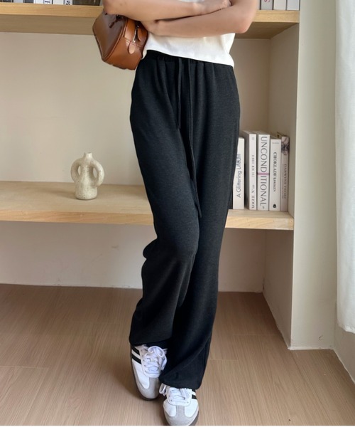 Eclat one(エクラワン)の「【Eclat one】リブ ワイドパンツ(その他パンツ・レディース・チャコール/ブラック/グレイッシュベージュ・M/L)」の5枚目の写真