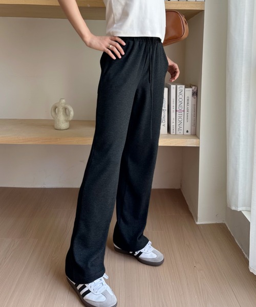 Eclat one(エクラワン)の「【Eclat one】リブ ワイドパンツ(その他パンツ・レディース・チャコール/ブラック/グレイッシュベージュ・M/L)」の7枚目の写真