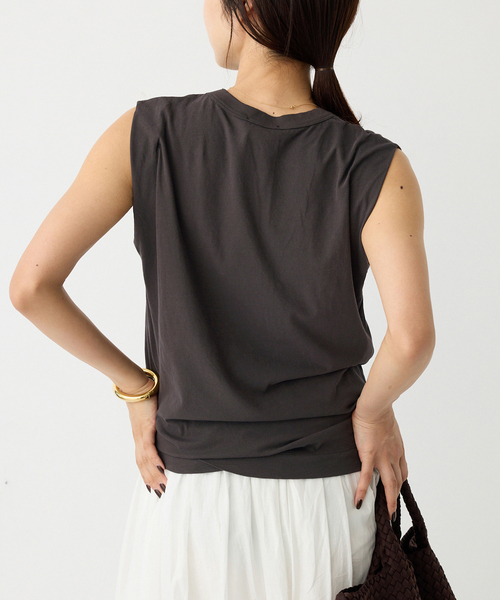 IENA（イエナ）の「《追加》ATON/エイトン FRESCA SINGLE JERSEY ノースリーブ（Tシャツ/カットソー・レディース・ベージュ/ピンク/ブラウン/ブラック系その他・FREE）」の7枚目の写真