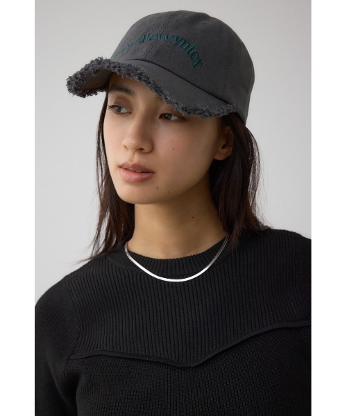 AZUL by moussy（アズールバイマウジー）の「ウェーブロゴキャップ（キャップ・レディース・ブラウン/ライトブラック・FREE）」の4枚目の写真