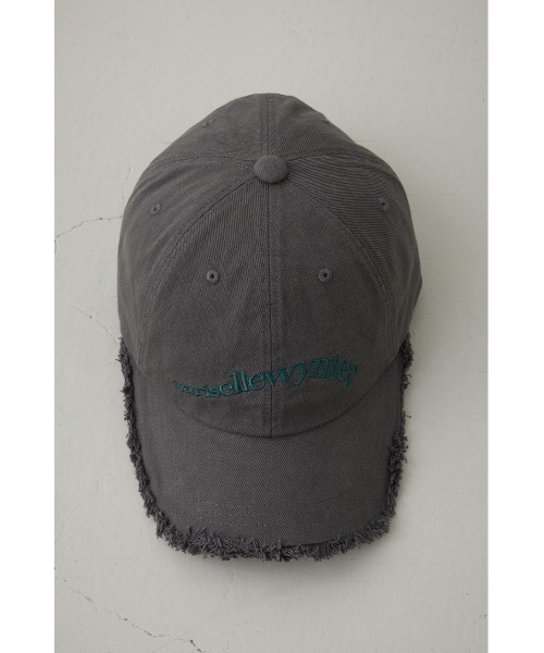 AZUL by moussy（アズールバイマウジー）の「ウェーブロゴキャップ（キャップ・レディース・ブラウン/ライトブラック・FREE）」の9枚目の写真