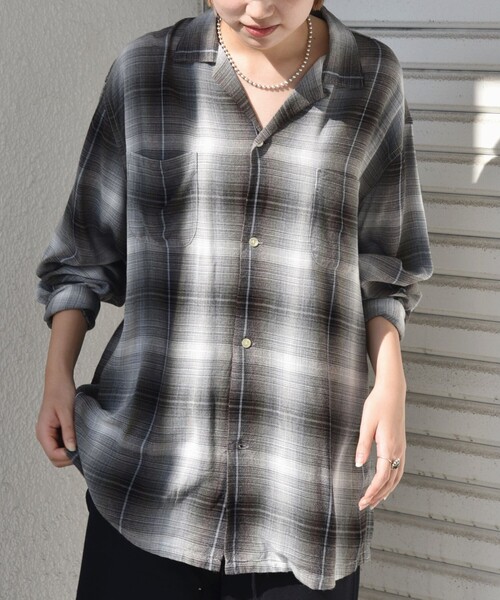City Ambient Products（シティアンビエントプロダクツ）の「TOWNCRAFT: 60 LOOP COLLER SHIRT（シャツ/ブラウス・メンズ・ブラック/グリーン/グレー・LARGE/MEDIUM/SMALL）」の5枚目の写真