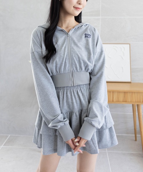 clear（クリア）の「ミニ裏毛パーカー(セット可)［大人 カジュアル 着回し力抜群］（パーカー・レディース・ブラック/チャコールグレー/グレー・F）」の3枚目の写真