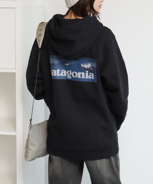 patagonia（パタゴニア）の「【PATAGONIA/パタゴニア】BOARDSHORT LOGO UPRISAL HOODY/ボードショーツ ロゴ アップライザル フーディ（パーカー・メンズ・ブラック/ブルー・XS/S/M/L/XL）」の4枚目の写真