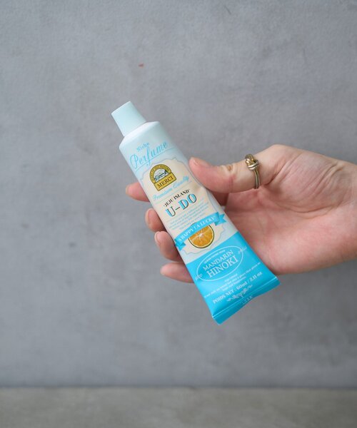 BIRTHDAY BAR(バースデイバー)の「Niche Perfume cream パフュームクリーム(香水・レディース・イエロー/ピンク/ホワイト・0)」の4枚目の写真