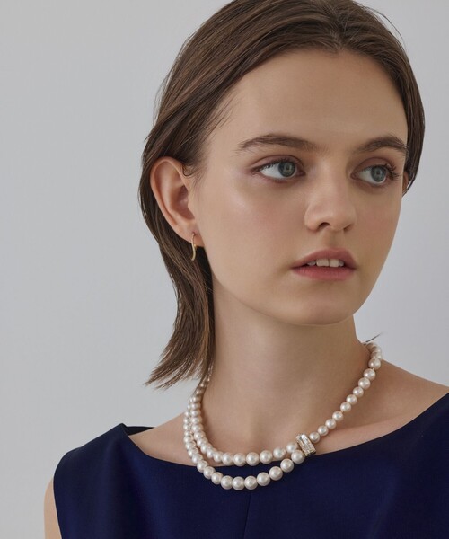 GRACE CONTINENTAL(グレースコンチネンタル)の「パールレイヤードネックレス(ネックレス・レディース・ホワイト・FREE)」の5枚目の写真