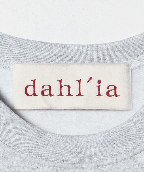 dahl'ia（ダリア）の「＜dahl'ia＞リメイク パワーショルダー スウェットプルオーバー（スウェット・レディース・ブラック/グレー系・FREE）」の19枚目の写真