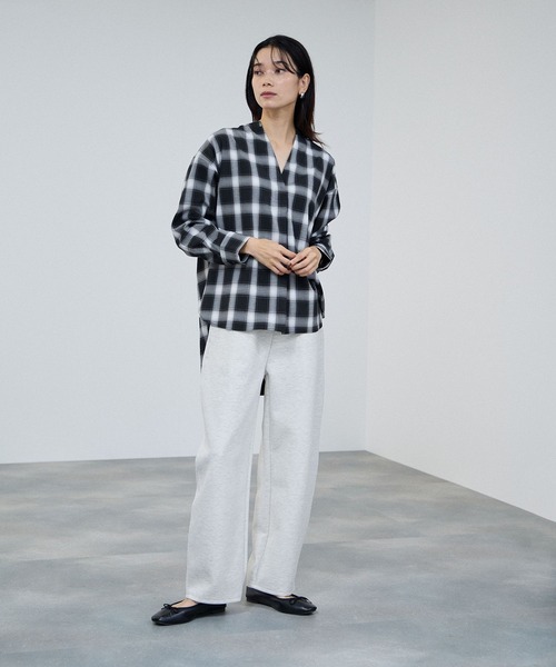 Mac-House(マックハウス)の「milli de l'air Key-Neck Check Blouse/キーネックチェックブラウス(シャツ/ブラウス・レディース・ブラック/オフホワイト・M)」の8枚目の写真