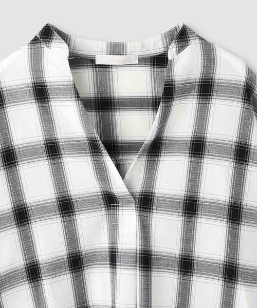 Mac-House(マックハウス)の「milli de l'air Key-Neck Check Blouse/キーネックチェックブラウス(シャツ/ブラウス・レディース・ブラック/オフホワイト・M)」の11枚目の写真