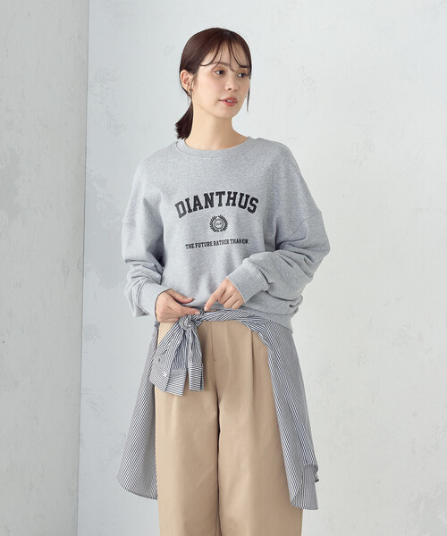 COMME CA ISM(コムサイズム)の「カレッジロゴスウェット(スウェット・レディース・ネイビー/グレー・SMALL/MEDIUM/LARGE/X-LARGE)」の11枚目の写真