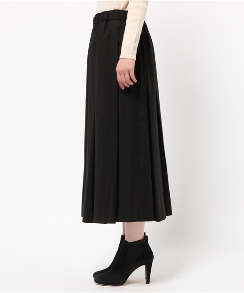MOUSSY（マウジー）の「GATHER TUCK T/R M SK Ⅱ（スカート・レディース・ブラック/ブラウン/グレー・2/1）」の5枚目の写真