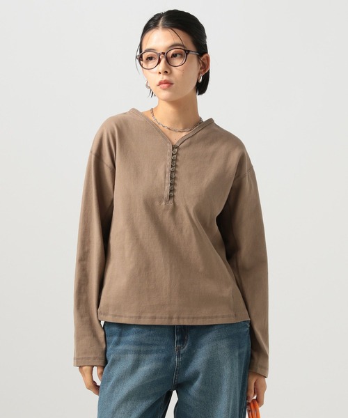 BAYFLOW(ベイフロー)の「ヘンリーネックロングスリーブプルオーバー(Tシャツ/カットソー・レディース・マスタード/モカ/チャコール・FREE)」の1枚目の写真