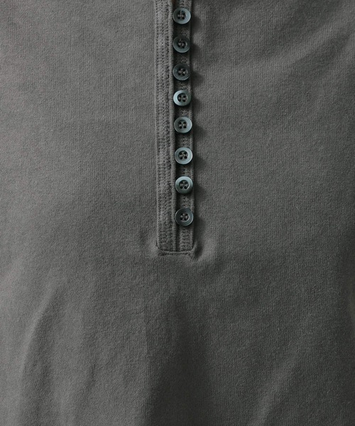 BAYFLOW(ベイフロー)の「ヘンリーネックロングスリーブプルオーバー(Tシャツ/カットソー・レディース・マスタード/モカ/チャコール・FREE)」の10枚目の写真