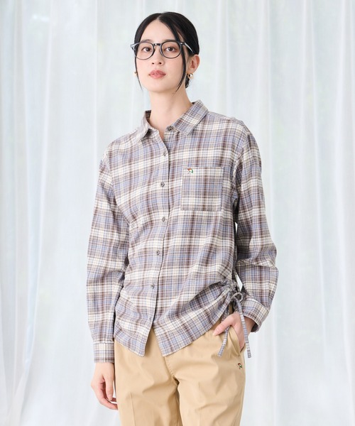 Arnold Palmer(アーノルドパーマー)の「サイドシャーリング 先染めチェック シャツ(シャツ/ブラウス・レディース・ベージュ/ブルー/レッド・S/L/M)」の2枚目の写真