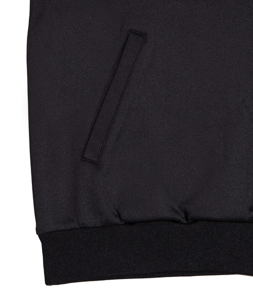 PUNYUS(プニュズ)の「【新サイズ】フードトラックジャケット(ジャージ・レディース・ブラック/ホワイト/オレンジ/グリーン/ブルー/サックスブルー/イエロー/パープル/レッド/ピンク/ブラウン・1/2/3/4/5)」の15枚目の写真