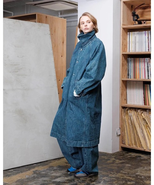 VOAAOV(ヴォアーブ)の「【VOAAOV】 RANDOM CRUNCH DENIM Long Coat - used(デニムジャケット・メンズ・グリーン・2/0/1)」の2枚目の写真