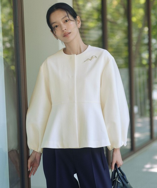 green label relaxing（グリーンレーベルリラクシング）の「［size SHORTあり］fleurie(フルリー) フォルム ジャケット（ノーカラージャケット・レディース・オフホワイト/ベージュ/ネイビー・FREE/SHORT）」の5枚目の写真