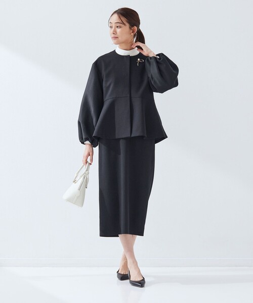 green label relaxing（グリーンレーベルリラクシング）の「［size SHORTあり］fleurie(フルリー) フォルム ジャケット（ノーカラージャケット・レディース・オフホワイト/ベージュ/ネイビー・SHORT/FREE）」の6枚目の写真